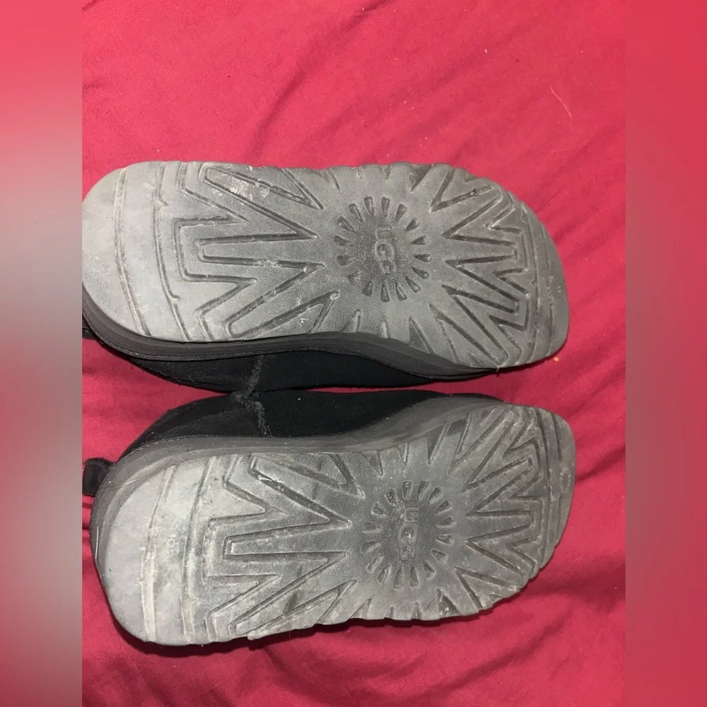 Mini UGG Platform - Picture 3 of 4